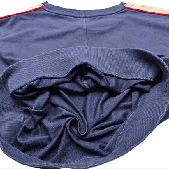 Classic Champion Sweatshirt - Picture 12 of 12